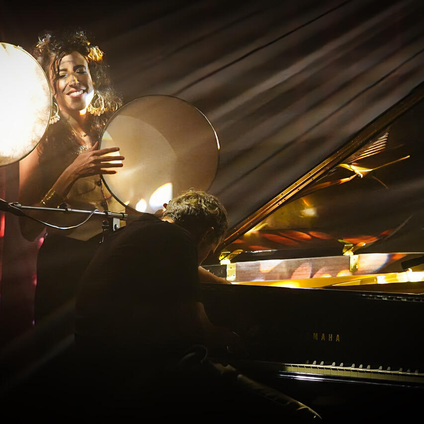 Djazia Satour - Duo acoustique - Folk Arabe